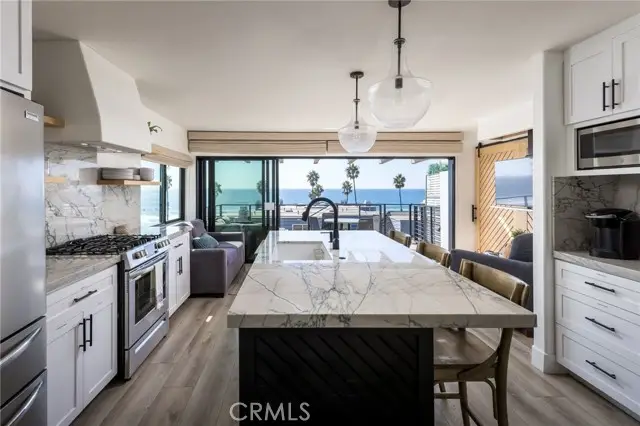 801 Pacific Street, Oceanside, CA 92054 - Image #2