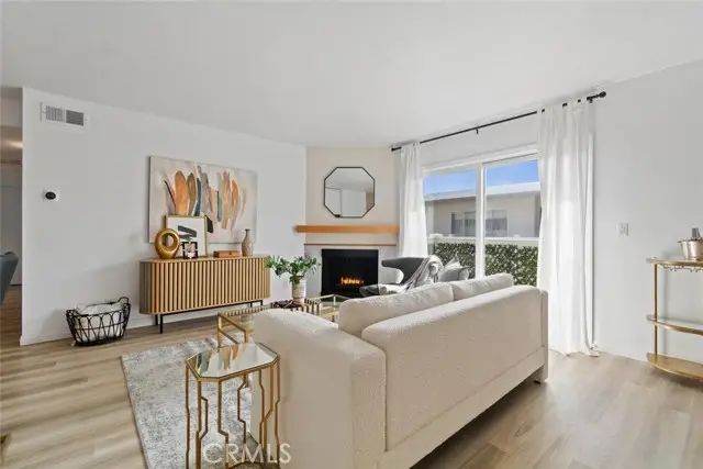 2411 Prospect  #214, Hermosa Beach, CA 90254 - Image #2