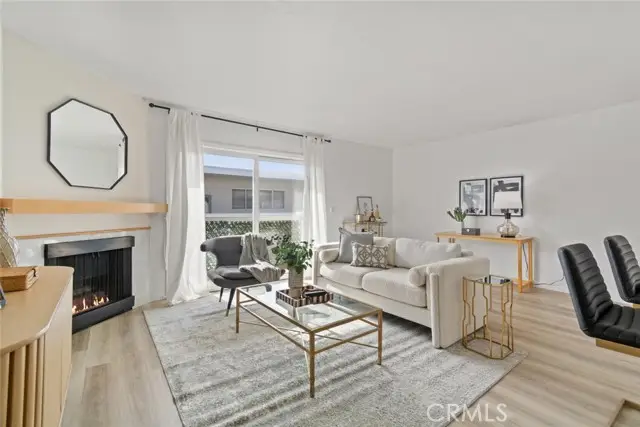 2411 Prospect  #214, Hermosa Beach, CA 90254 - Image #3