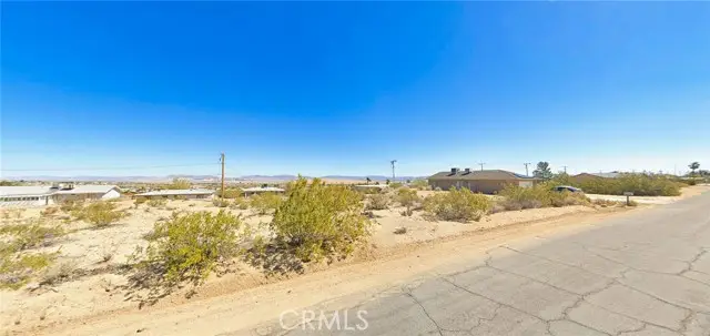 7223 Serrano Drive, Twentynine Palms, CA 92277 - #3