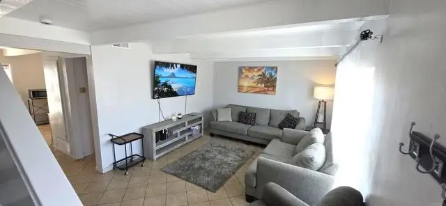 847 Raintree Place, Vista, CA 92084 - #3