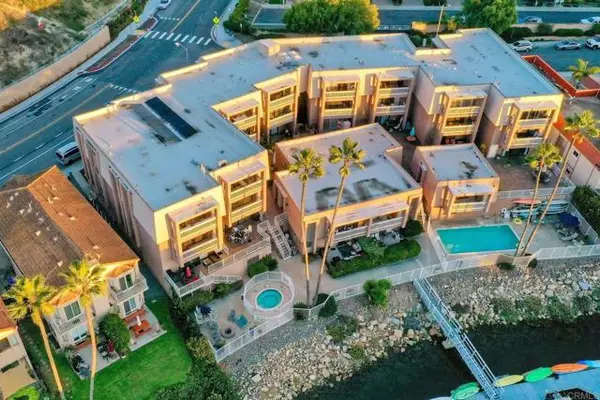 4705 Marina  #10, Carlsbad, CA 92008