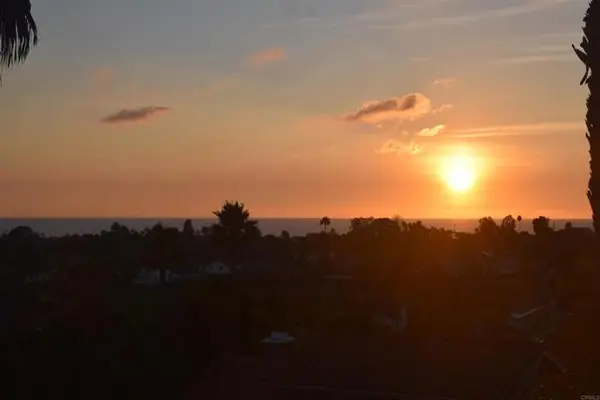 1518 Bella Vista, Encinitas, CA 92024