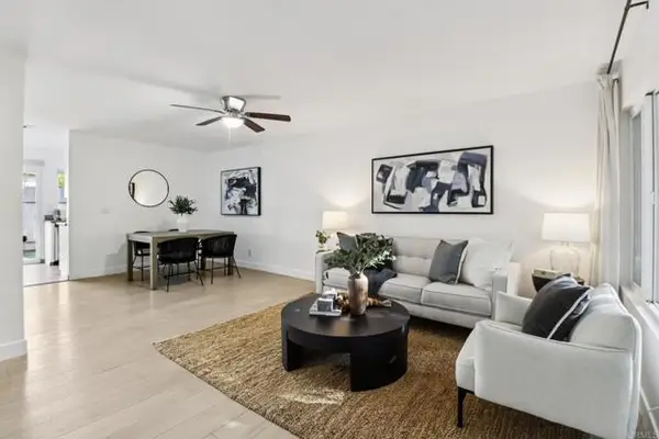 3434 Seabreeze Walk, Oceanside, CA 92056