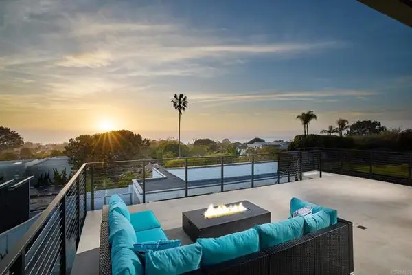 537 Granados Avenue, Solana Beach, CA 92075