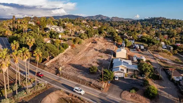 291 Osborne Street, Vista, CA 92084 - #1