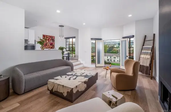 2630 Pirineos Way  #14, Carlsbad, CA 92009