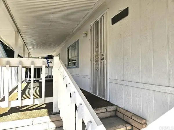 8975 Lawrence Welk Drive  #4, Escondido, CA 92026