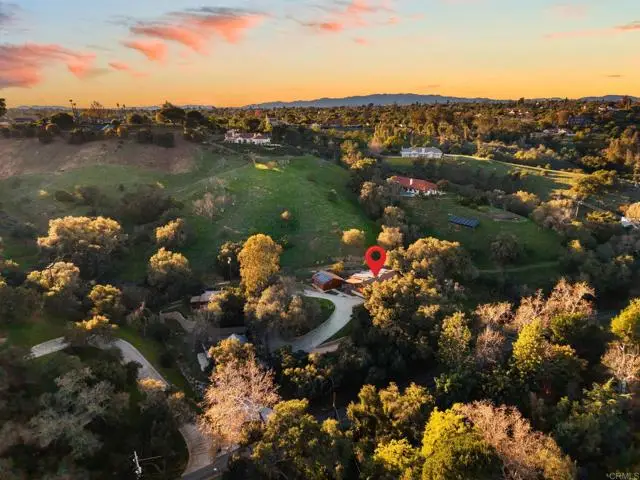 901 Live Oak Park Road, Fallbrook, CA 92028 - Image #1