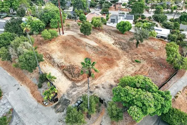 2147 Sunset Drive, Escondido, CA 92025