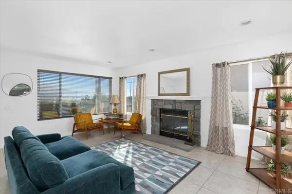 19065 Envoy Ave, Corona, CA 92881