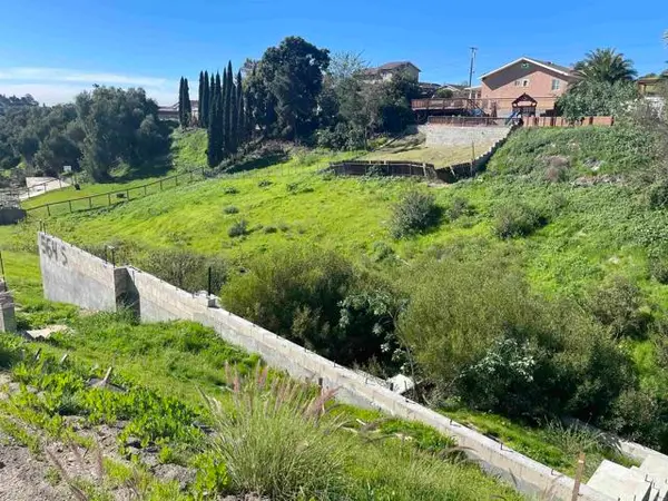 564 66th Street, San Diego, CA 92114