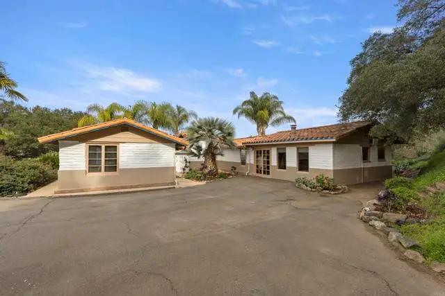 14215 WOODS VALLEY RD, Valley Center, CA 92082 - Image #3