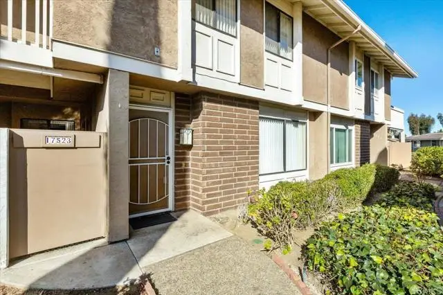 17523 Fairlie Road, San Diego, CA 92128 - Image #1