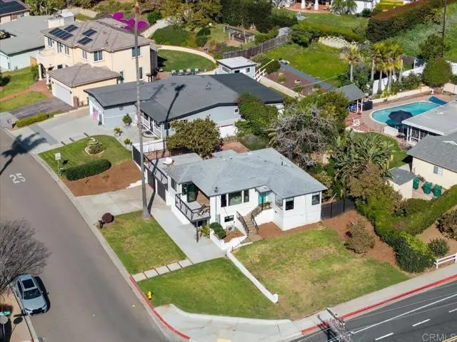 3630 Donna Drive, Carlsbad, CA 92008 - #3