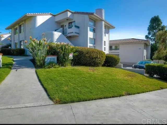 2306 Altisma Way  #213, Carlsbad, CA 92009 - Image #1