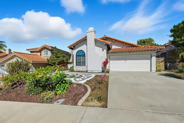 1776 Avenida La Posta, Encinitas, CA 92024