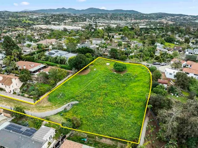 1683 Watson Way, Vista, CA 92083 - #1