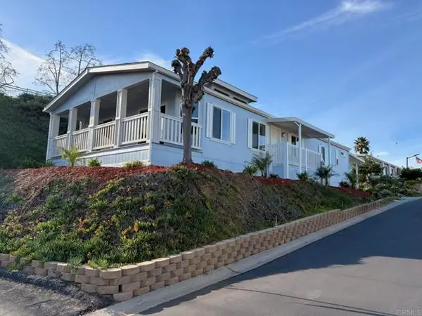 525 El Norte Parkway  #348, Escondido, CA 92026