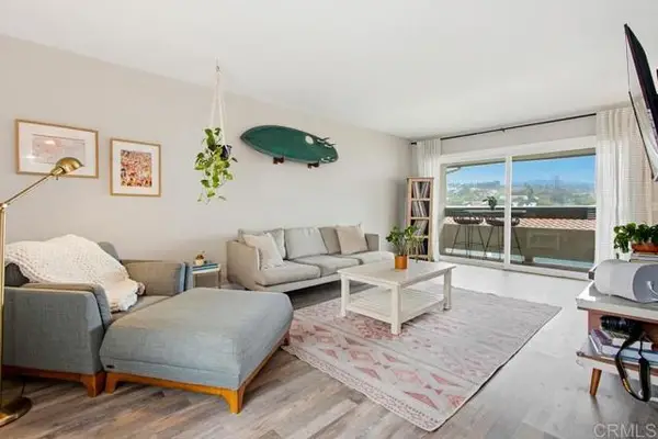 2306 Altisma Way  #215, Carlsbad, CA 92009