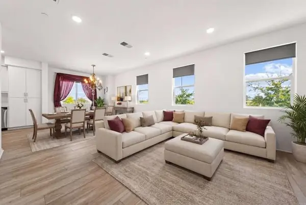 5284 Beachfront Cove  #245, San Diego, CA 92154