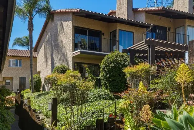 1915 Estrella De Mar Ct  #C, Carlsbad, CA 92009 - #1