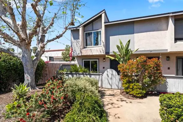 2135 E Valley  #28, Escondido, CA 92027