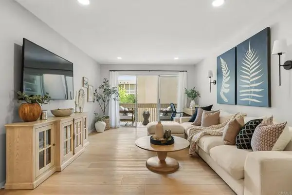 1855 Diamond St  #5-218, San Diego, CA 92109