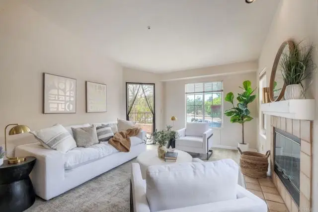 18674 Caminito Cantilena  #242, San Diego, CA 92128 - #2