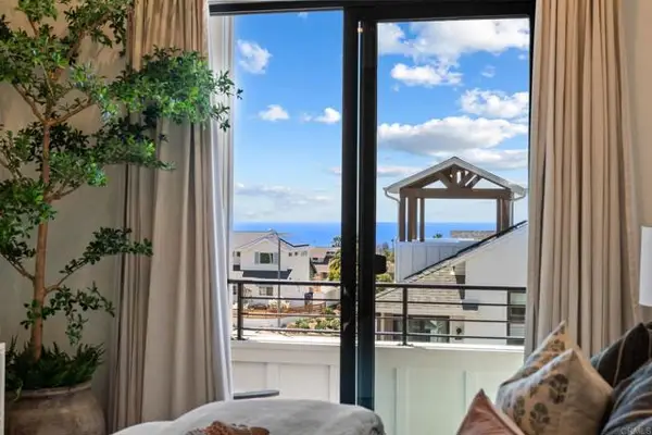 1600 San Remo Place  #102, Encinitas, CA 92024