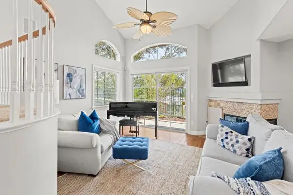12041 Tivoli Park  #1, San Diego, CA 92128