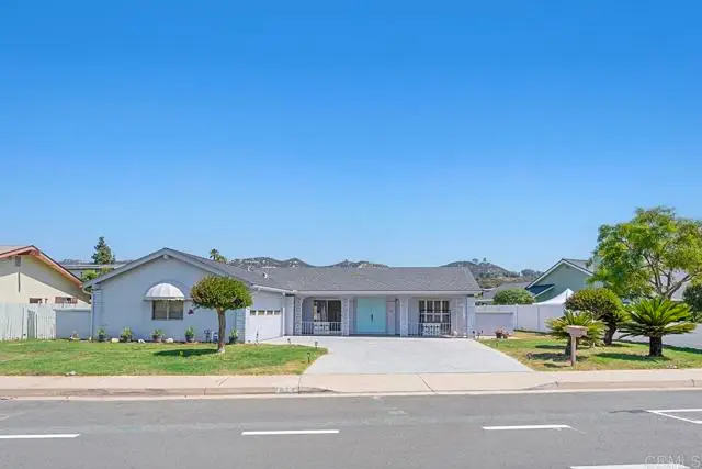 1622 Country Club Lane, Escondido, CA 92026 - #1