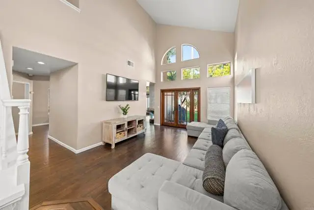 1899 Corte Torero, Oceanside, CA 92056 - #2