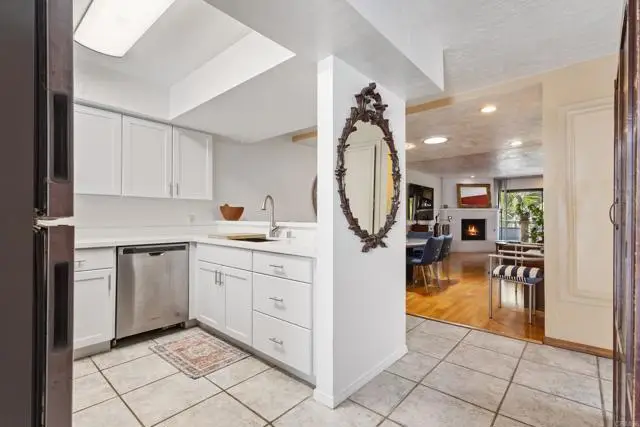 4055 Falcon St  #202, San Diego, CA 92103 - #2