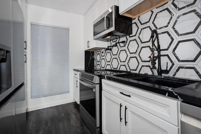 5700 Baltimore Drive  #16, La Mesa, CA 91942 - #2
