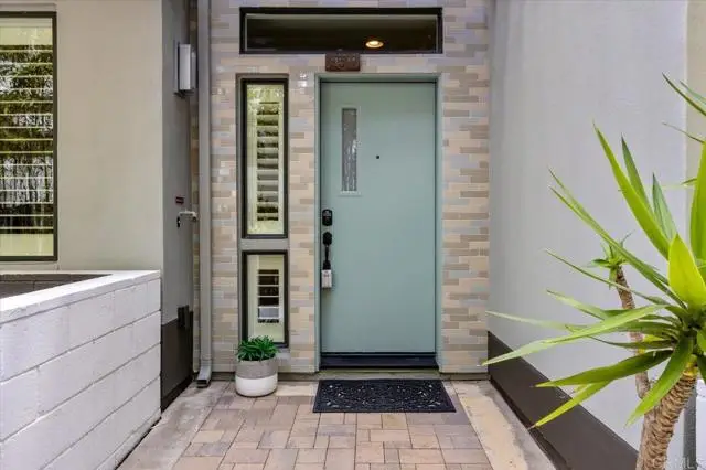 2511 State Street, Carlsbad, CA 92008 - #2