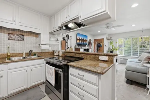 1787 Bayview Heights Drive  #72, San Diego, CA 92105