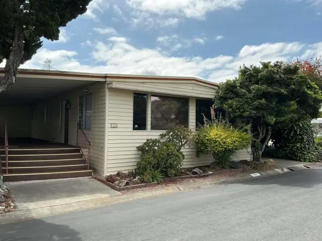 525 >El  Norte Pkwy  #33, Escondido, CA 92026 - #2
