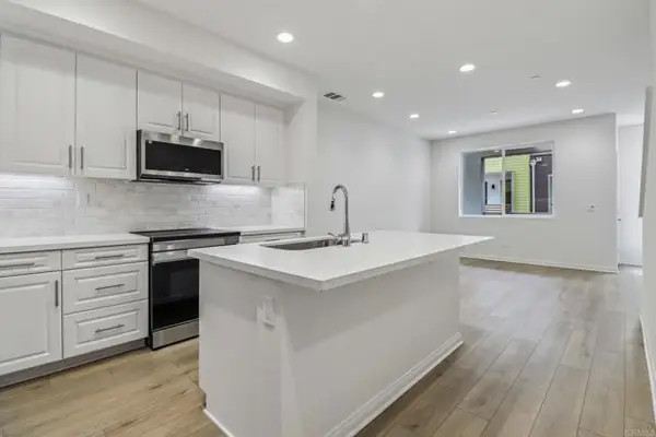 533 Sandstone Court, El Cajon, CA 92020