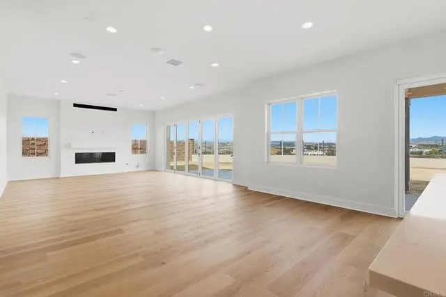 2057 Verne View, Carlsbad, CA 92008 - #3