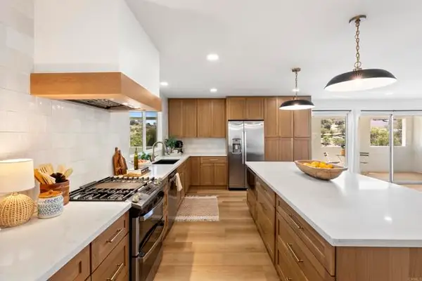 1140 Evergreen Lane, Vista, CA 92084