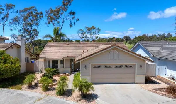 1394 Longfellow Rd, Vista, CA 92081