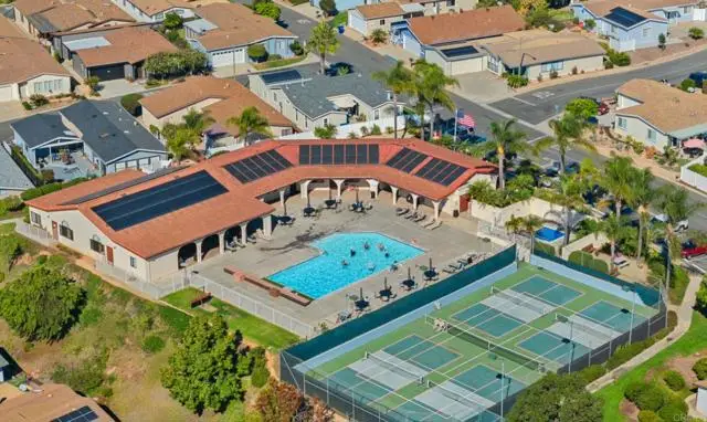 647 Via Costa Rica, Vista, CA 92081 - #2