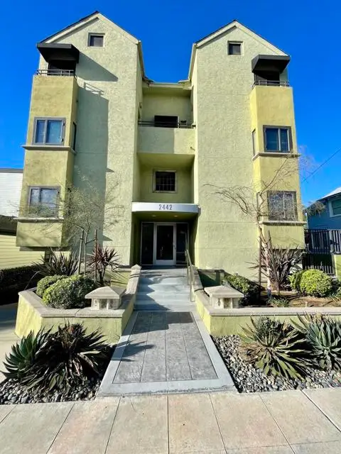 2442 Union Street  #2N 2S, San Diego, CA 92101
