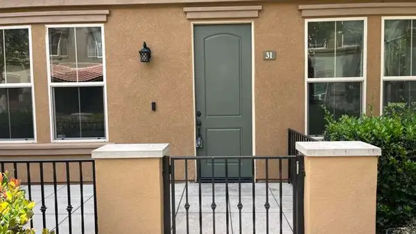 10710 Canyon Grove Trail  #31, San Diego, CA 92130