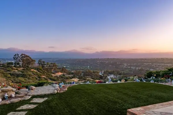 11693 Invierno Drive, San Diego, CA 92124