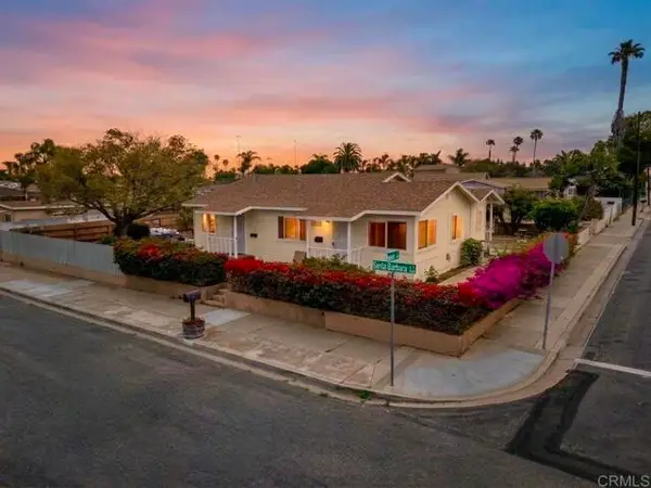 402 Santa Barbara Street, Oceanside, CA 92058