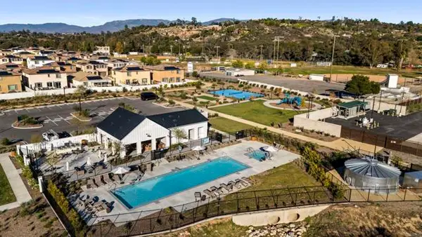 28020 Harvest Court, Valley Center, CA 92082