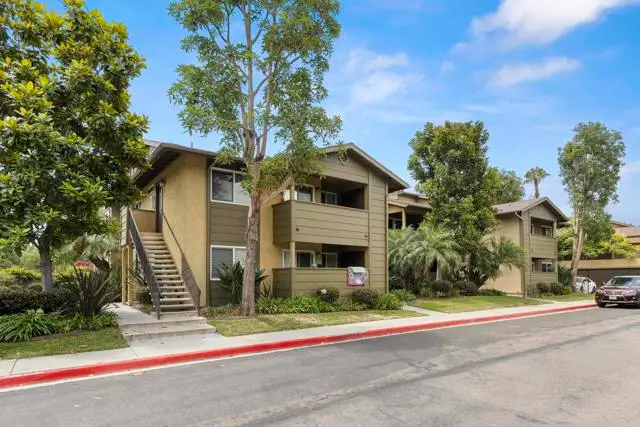 156 Avenida Descanso  #C, Oceanside, CA 92057 - #2