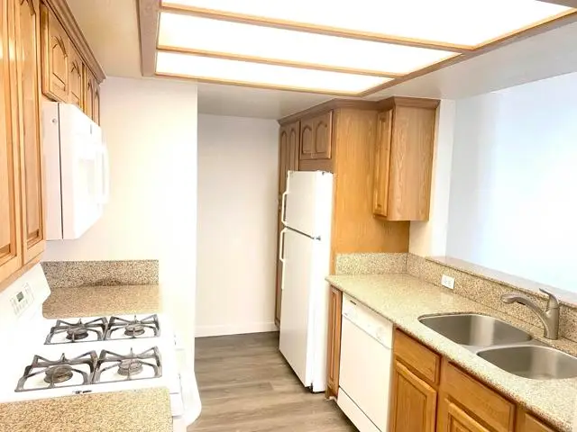 13222 Salmon River  #201, San Diego, CA 92129 - #3